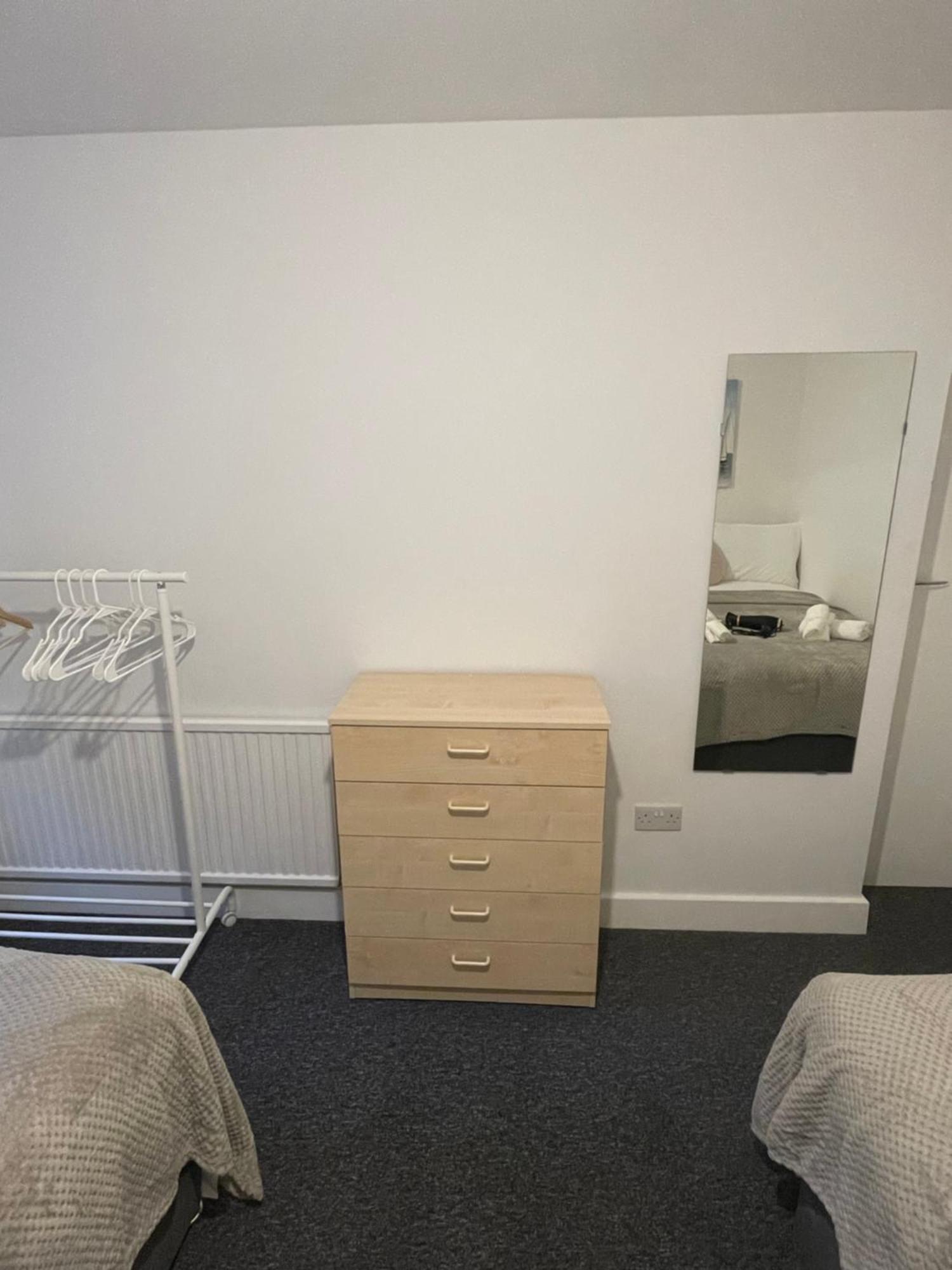 Lovely Triple And Quadruple Rooms In Euston & Square In Central London Exterior foto