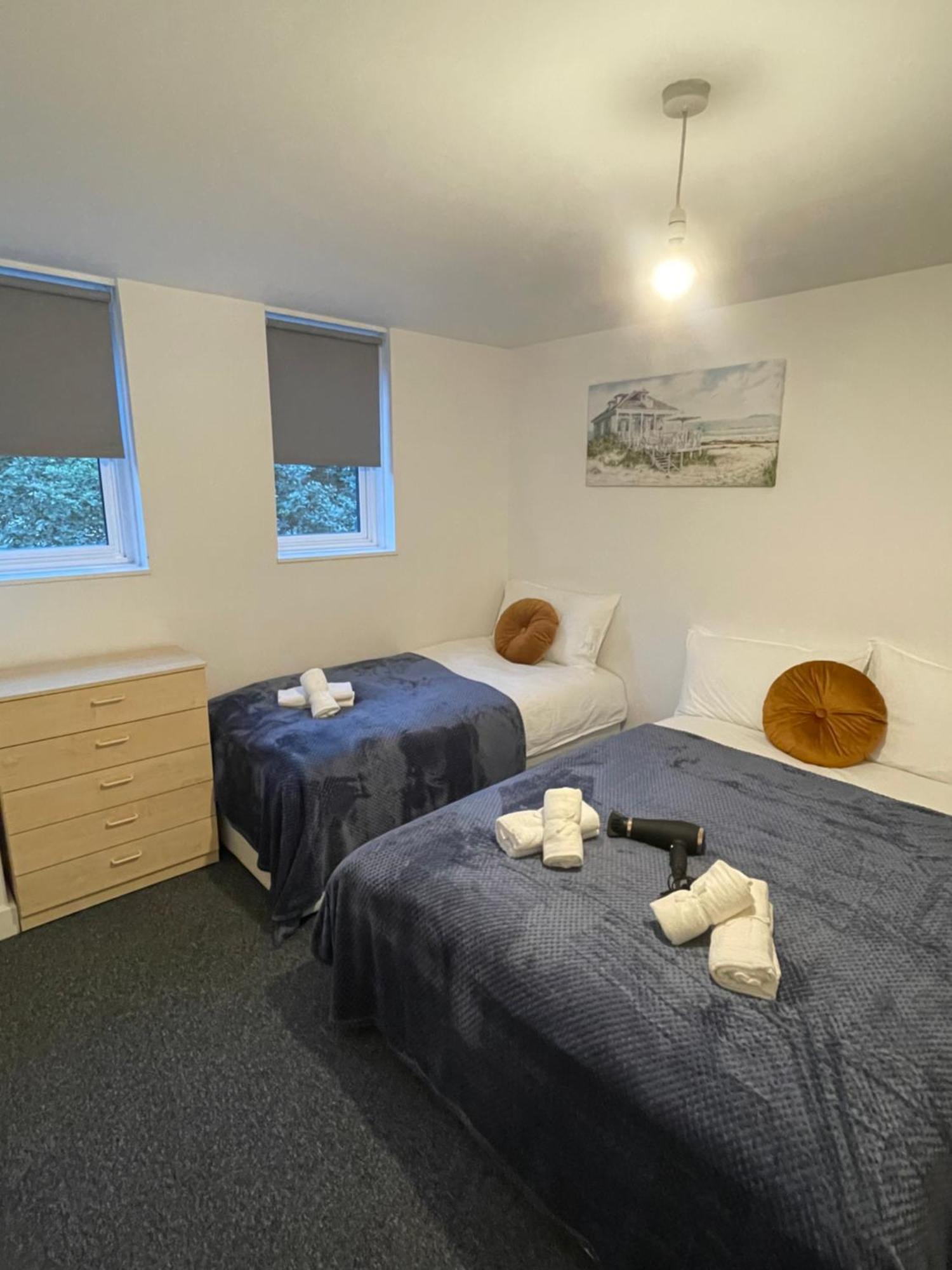 Lovely Triple And Quadruple Rooms In Euston & Square In Central London Exterior foto