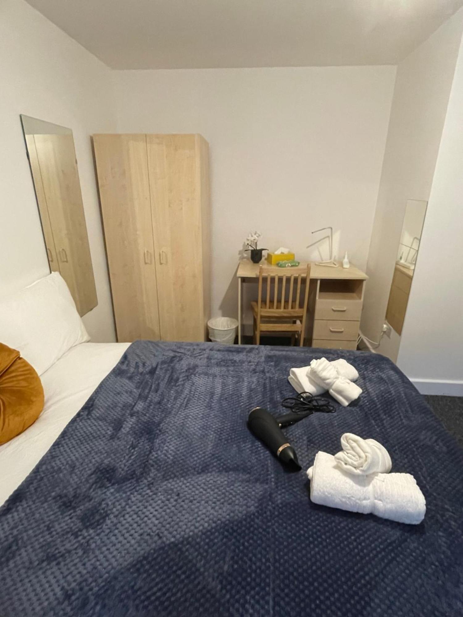 Lovely Triple And Quadruple Rooms In Euston & Square In Central London Exterior foto