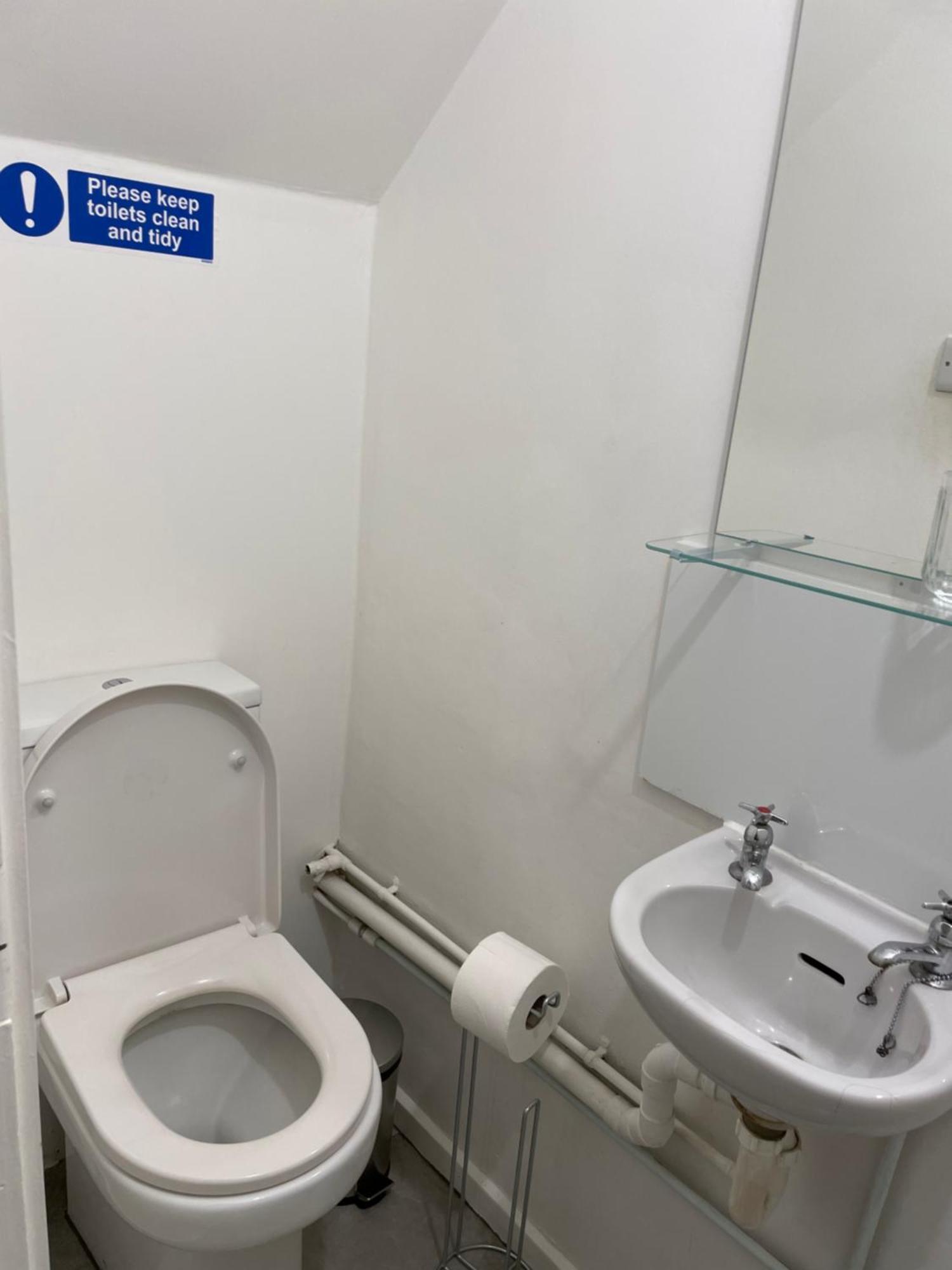 Lovely Triple And Quadruple Rooms In Euston & Square In Central London Exterior foto
