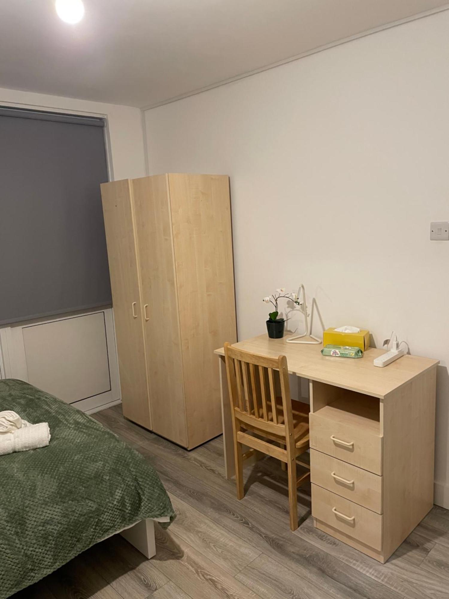 Lovely Triple And Quadruple Rooms In Euston & Square In Central London Exterior foto
