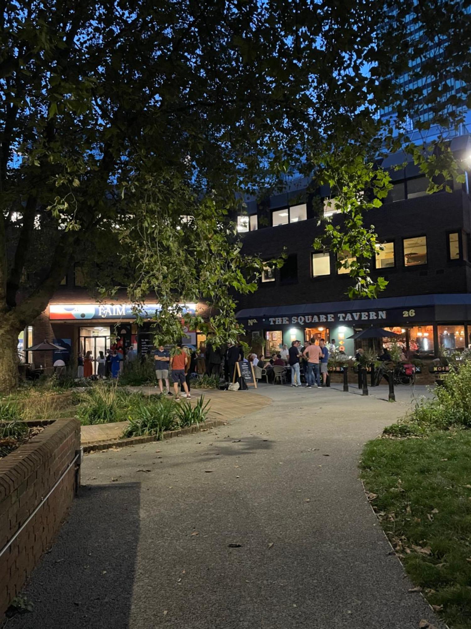 Lovely Triple And Quadruple Rooms In Euston & Square In Central London Exterior foto